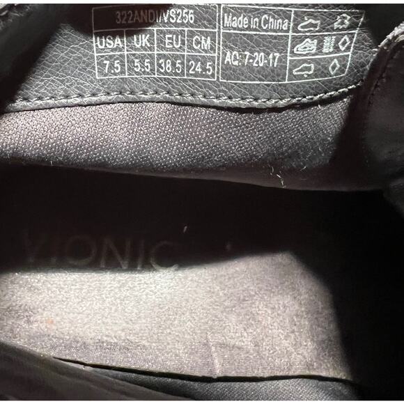 Vionic Andi Gray Suede Lace Up Ankle Booties Size 7.5 - Picture 13 of 13